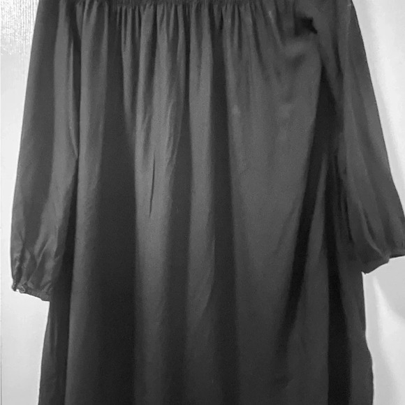 Old Navy Long Sleeve Black Tunic Dress Size Medium (sold out in stores) - Picture 5 of 5